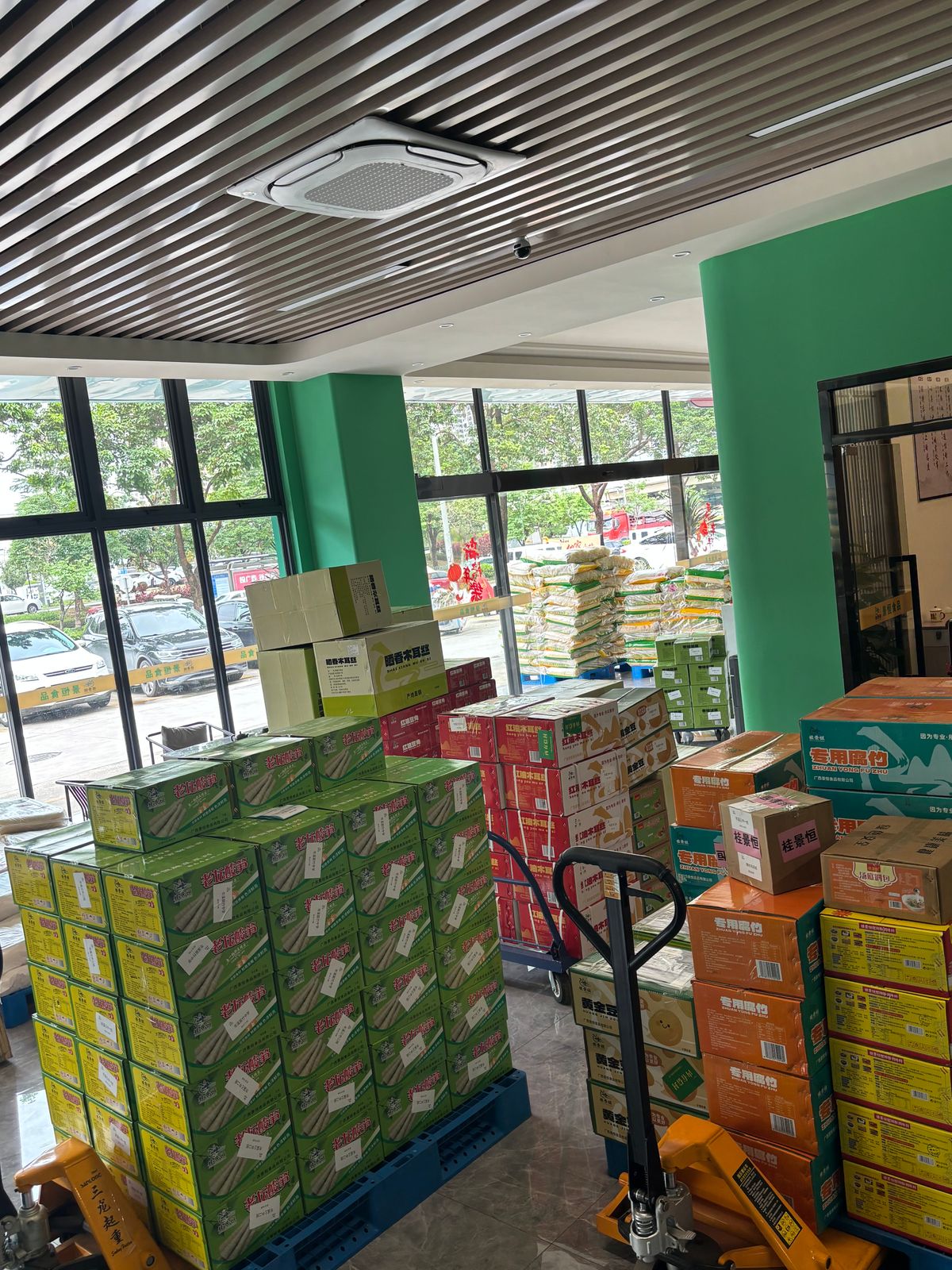 景恒食品在各大平台的月销量突破10万件
